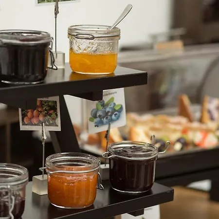 Bielefelder Hof Hotel 4*